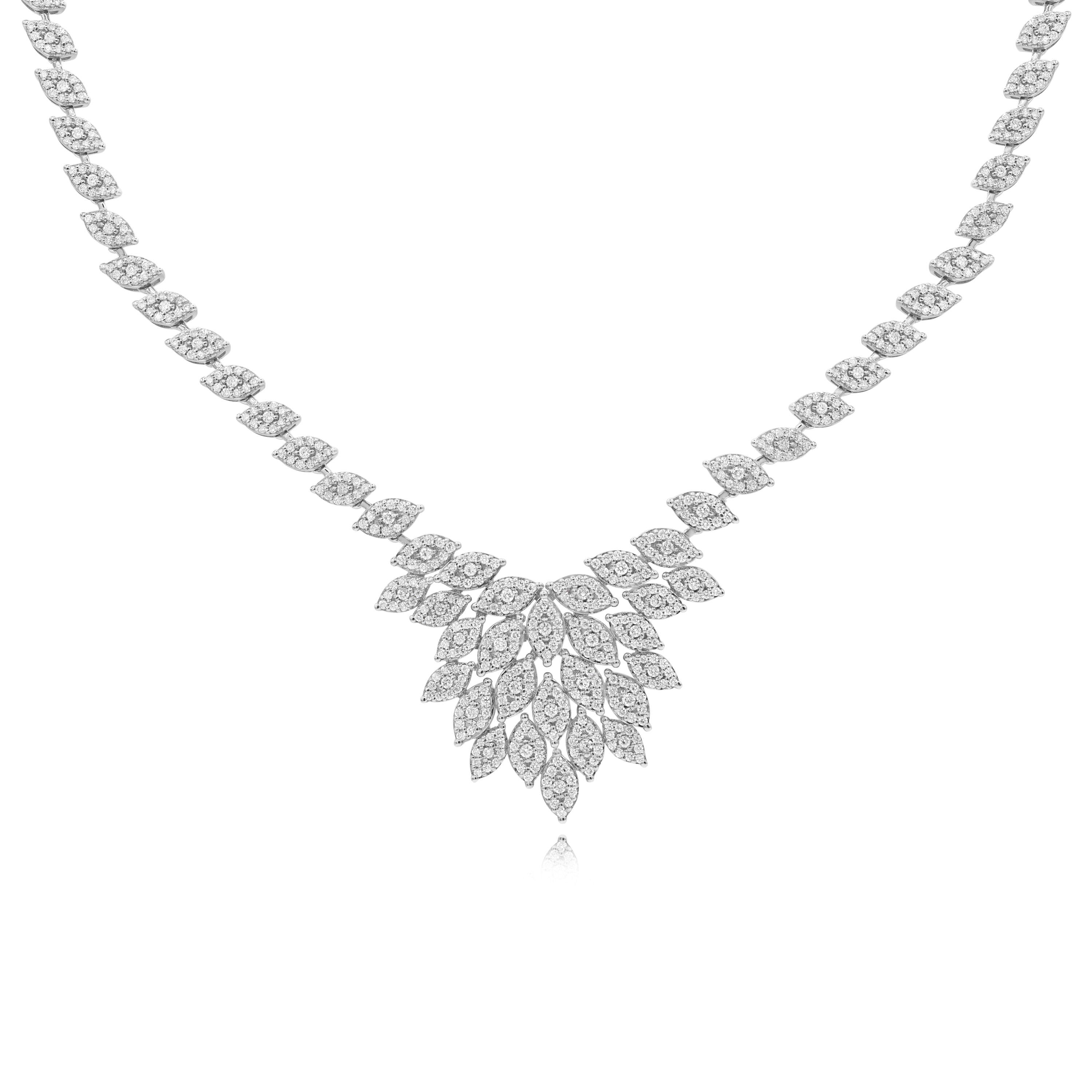 2.88 ct. Diamond 18K White Gold Cluster Statement Necklace