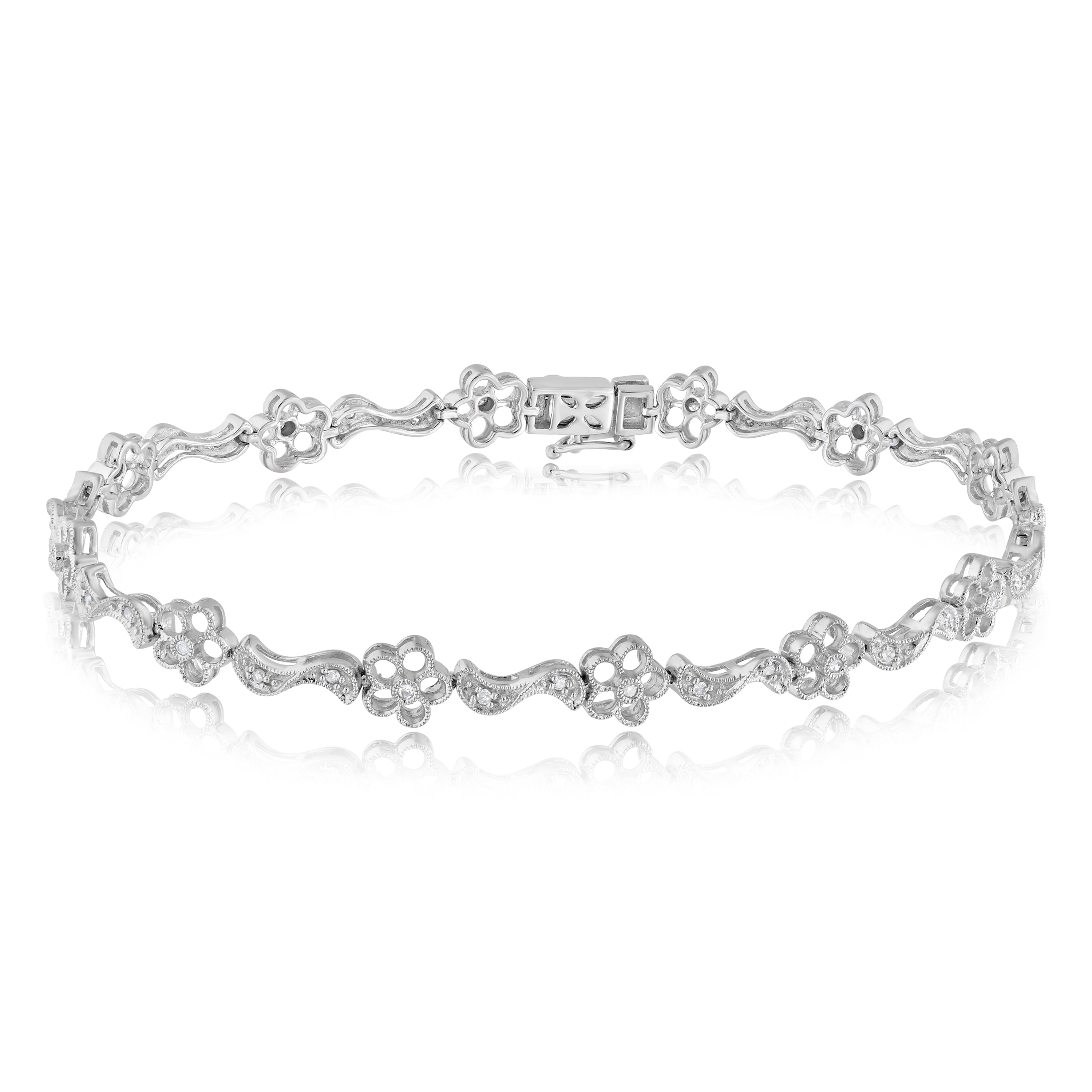 0.22 ct. Diamond 14K White Gold Clover Flower Swirl LinkBracelet